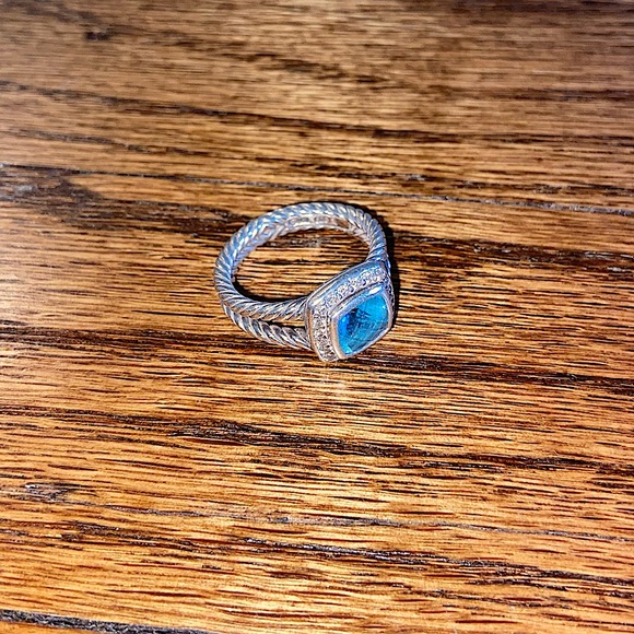 DAVID YURMAN Petite Albion Ring with Blue Topaz and Diamonds - Picture 3 of 7